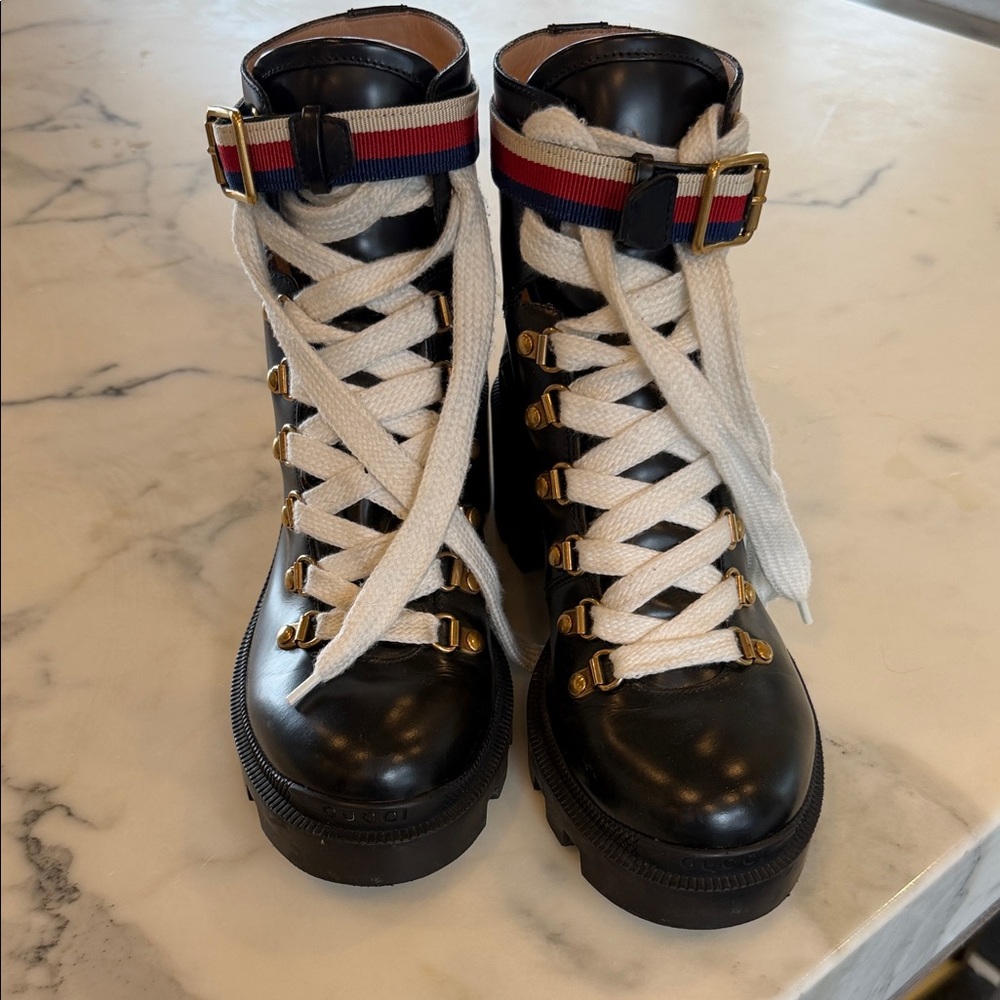 Gucci leather Black Lace-Up Boots with Red white and Blue Accents size 37